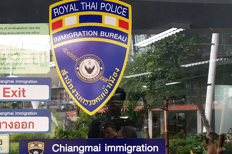 immigration chiang mai