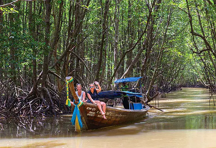 longtail boat