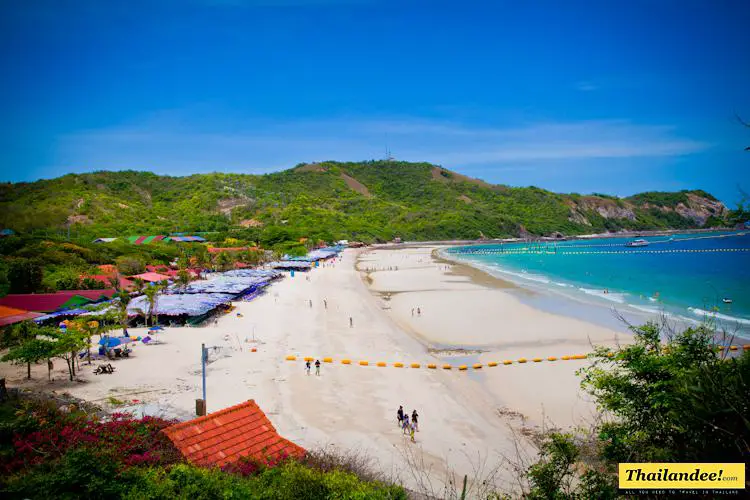 Samae beach est bien moins fréquenté et plus agréable