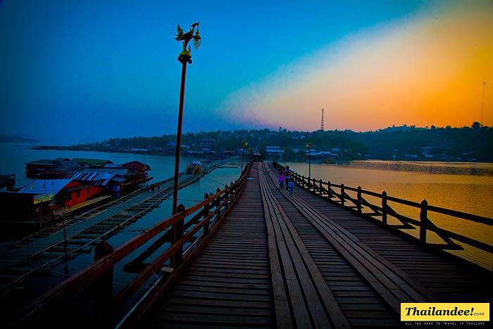 Sangkhlaburi Mon bridge