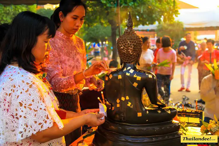 rites songkran en thailande