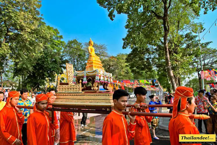 parade songkran npuvel an thai