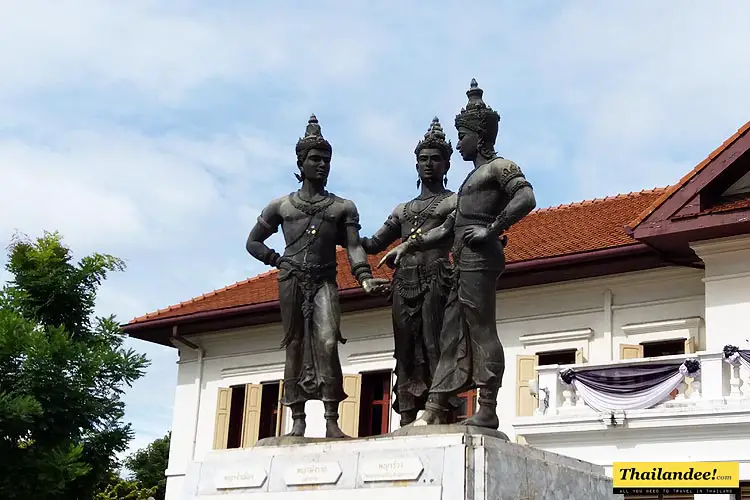 monument des 3 rois chiang mai