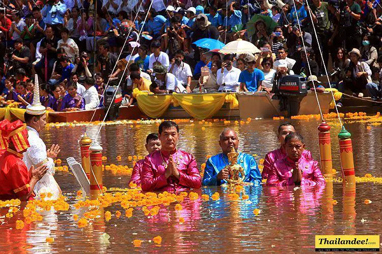 Um Phra Dam Nam 2024 : Plongée au cœur d’une tradition bouddhiste ancestrale