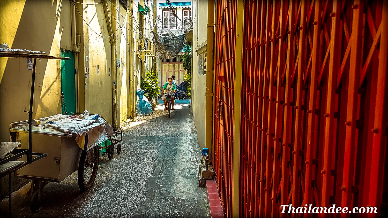 visite de chinatown et thonburi à vélo