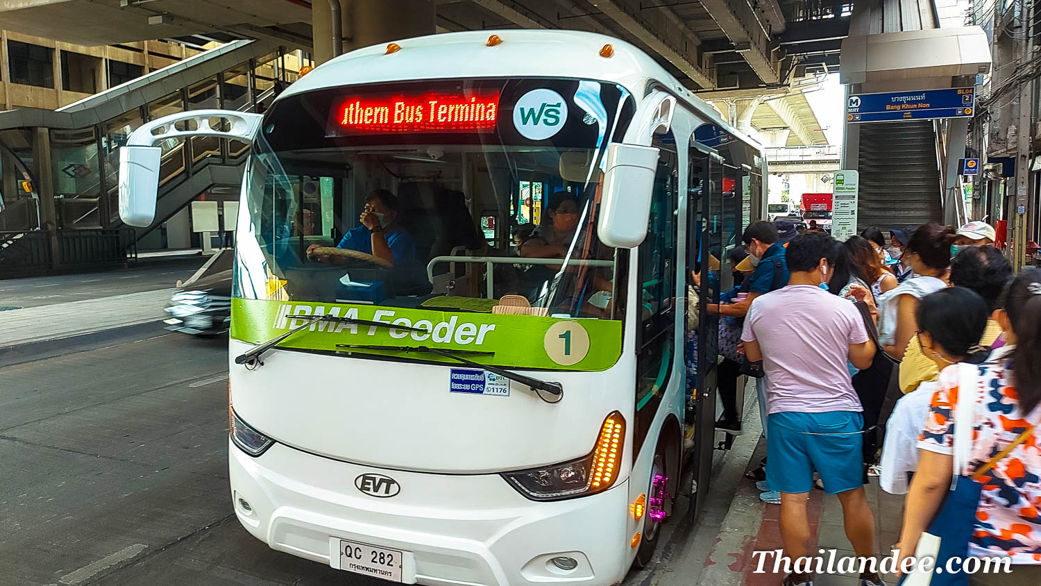 free shuttle bus to bangkok floating markets